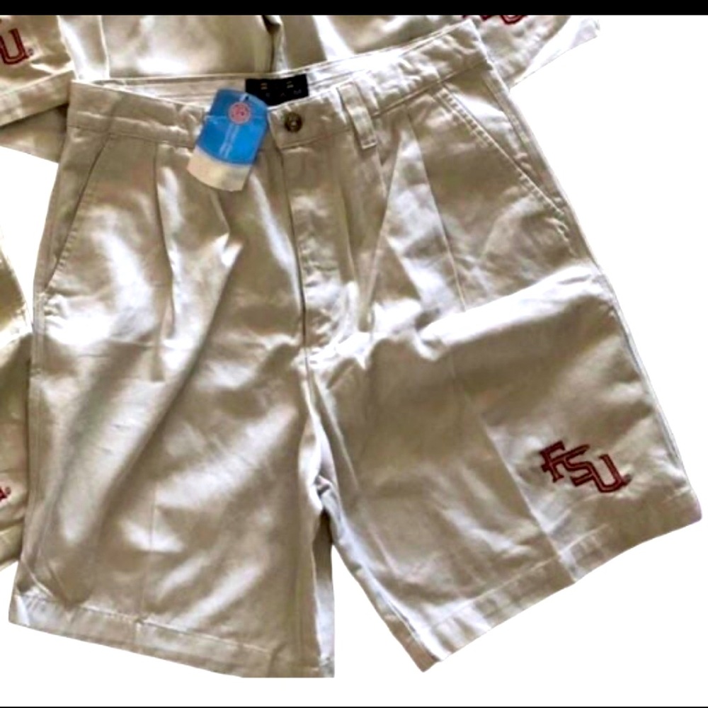 Florida State Seminoles FSU Pleated Front Khaki Shorts 28” Waist Inseam 7” NWT